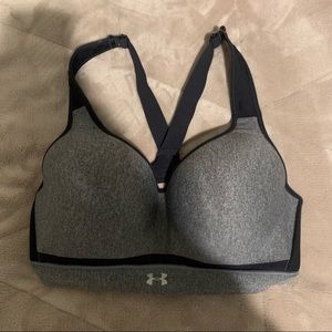 Under Armour Sports Bra 36D